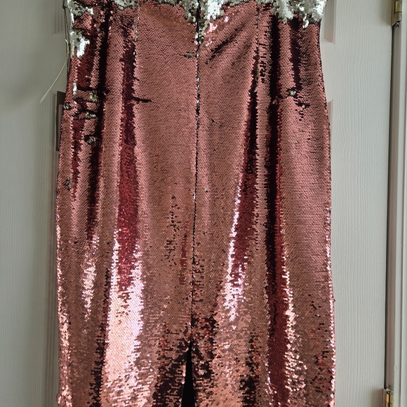 Eva Mendes for New York & Co. Two-Toned Sequin Pencil Skirt - Pink/Silver - Picture 8 of 10